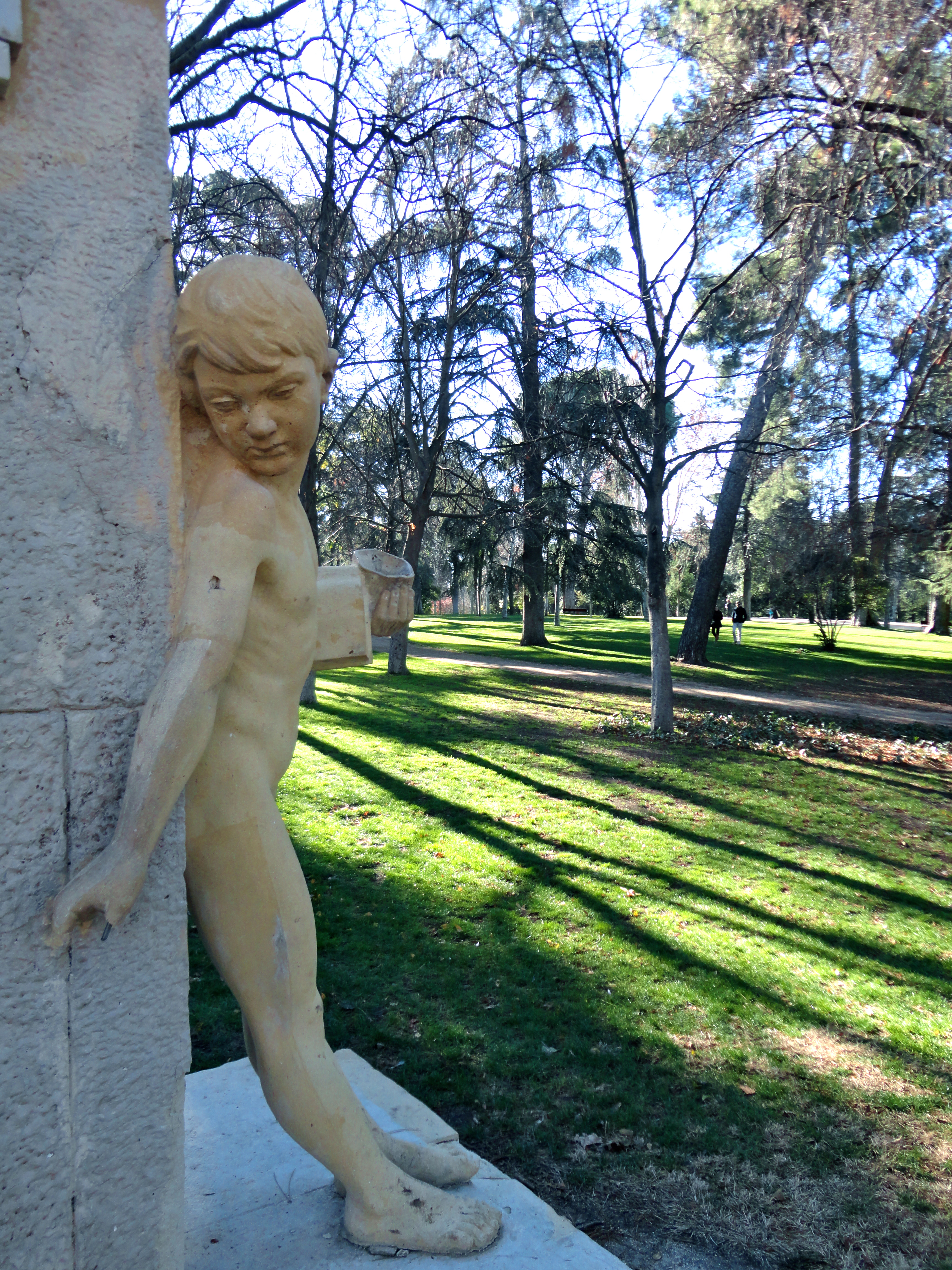 Estatua del parque del Buen Retiro.